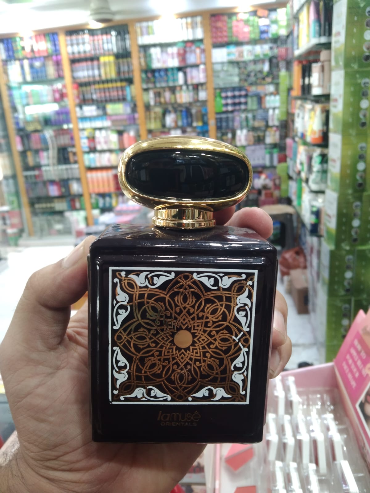 Leather Intense Eau De Parfum Spray – Bold & Long-Lasting Scent with Warm Leather and Woody Notes