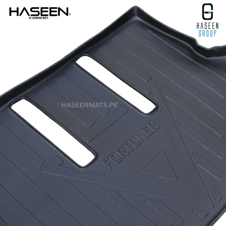 TOYOTA FORTUNER 2014-2022 TPE PLASTIC CAR TRUNK MAT
