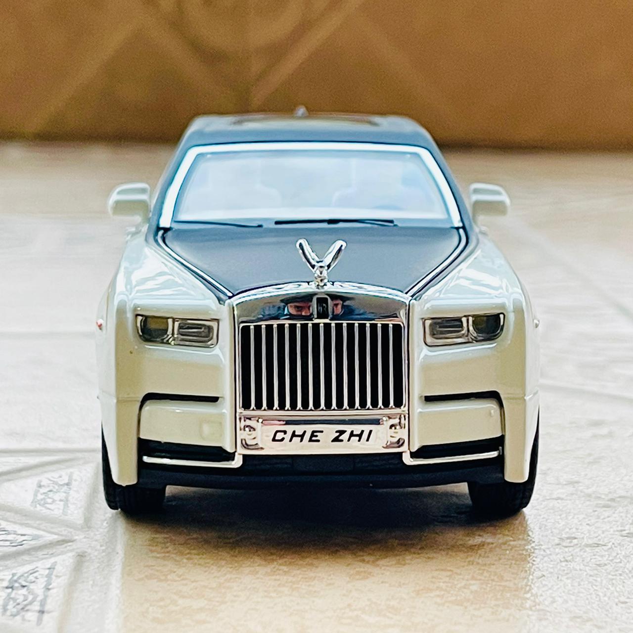 Diecast Metal Rolls Royce Phantom