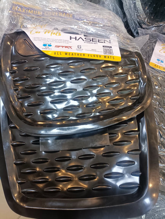 UNIVERSAL 055 PVC DIAMOND SERIES CAR FLOOR MAT